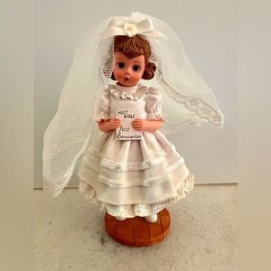 Vintage 1999 Madam Alexander First Communion Figurine